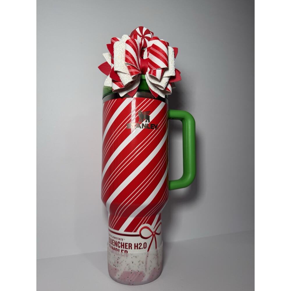 Customized Stanley X Target 2025 Holiday Exclusive CANDY CANE TWIST 40oz BNWT - Picture 2 of 12